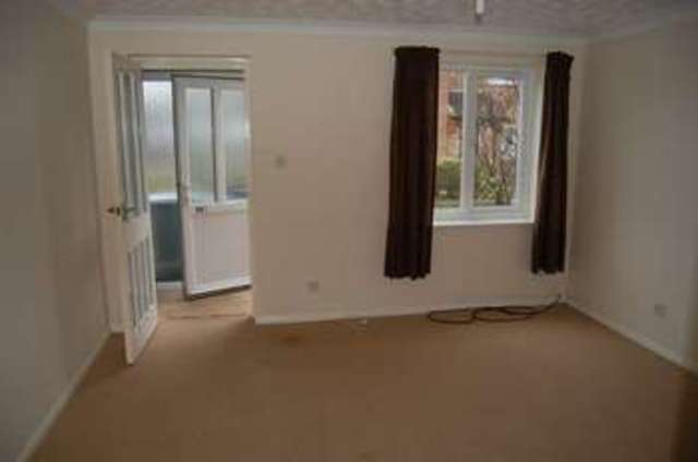  Image of 1 bedroom Flat to rent in Pyehurn Mews Taverham Norwich NR8 at Pyehurn Mews Taverham Norwich, NR8 6XP