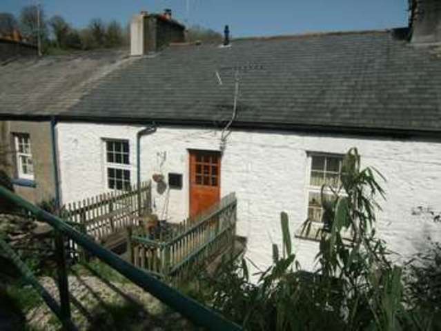  Image of 2 bedroom Flat for sale in Glanville Road Tavistock PL19 at Glanville Road  Tavistock, PL19 0ED