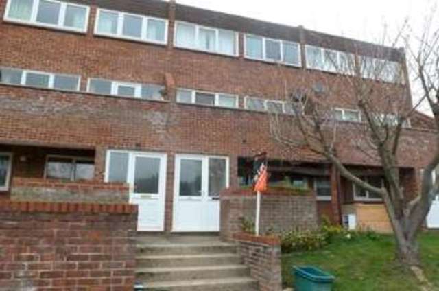  Image of 3 bedroom Flat to rent in Templemere Norwich NR3 at Norwich, NR3 4EQ