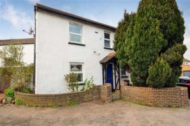  Image of 2 bedroom Detached house for sale in Tennyson Road Gillingham ME7 at Gillingham Kent Gillingham, ME7 5QD