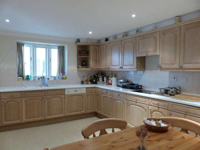  Image of 4 bedroom Cottage for sale in Charlton Road Tetbury GL8 at Tetbury Gloucestershire, GL8 8DY