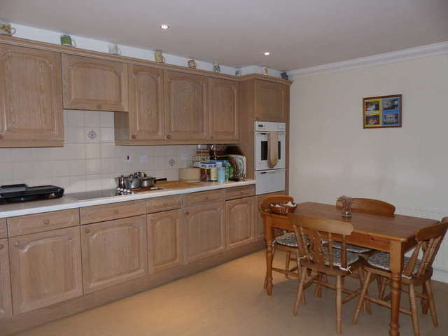  Image of 4 bedroom Cottage for sale in Charlton Road Tetbury GL8 at Tetbury Gloucestershire, GL8 8DY