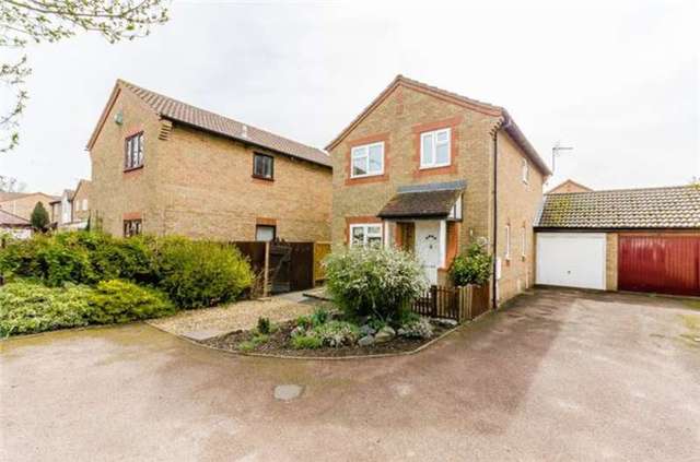 Image of 4 bedroom Detached house for sale in The Brook Sutton Ely CB6 at Sutton, CB6 2PU