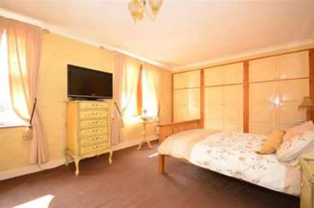  Image of 4 bedroom Semi-Detached house for sale in The Ridgeway Shorne Gravesend DA12 at Shorne Kent Shorne, DA12 3LN