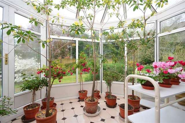  Image of 4 bedroom Bungalow for sale in The Street Ulcombe Maidstone ME17 at Ulcombe Maidstone Maidstone, ME17 1DR