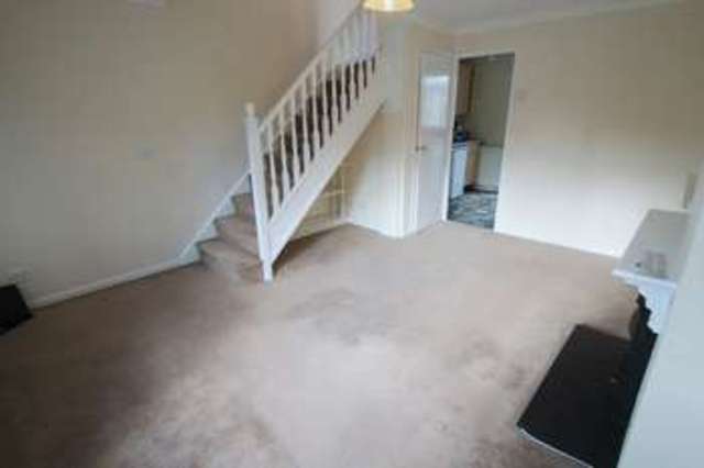  Image of 2 bedroom Semi-Detached house to rent in Thirlstane Firs Chandler