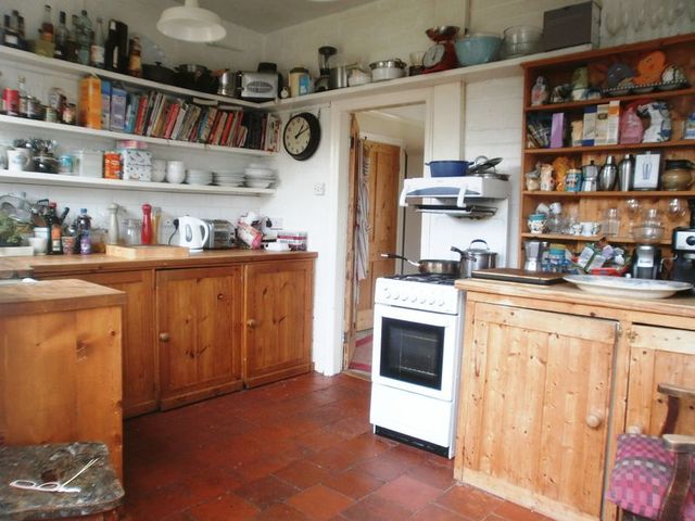  Image of 3 bedroom Semi-Detached house for sale in Elm Road Selly Oak Birmingham B30 at Elm Road Bournville Birmingham, B30 2AX