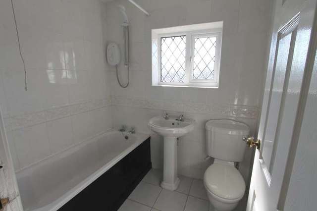  Image of 5 bedroom Semi-Detached house to rent in Thurnscoe Bridge Lane Thurnscoe Rotherham S63 at Thurnscoe Rotherham Thurnscoe, S63 0SR