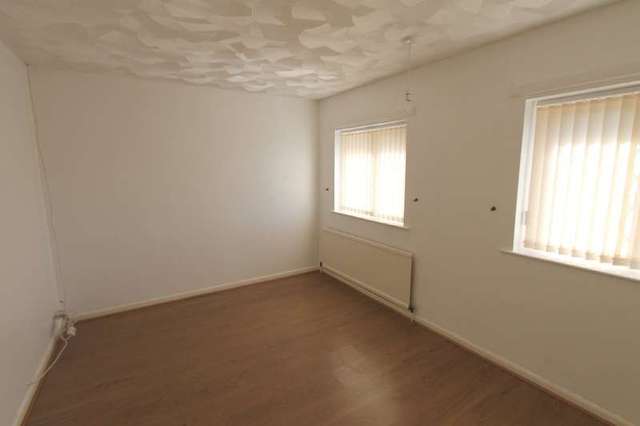  Image of 5 bedroom Semi-Detached house to rent in Thurnscoe Bridge Lane Thurnscoe Rotherham S63 at Thurnscoe Rotherham Thurnscoe, S63 0SR