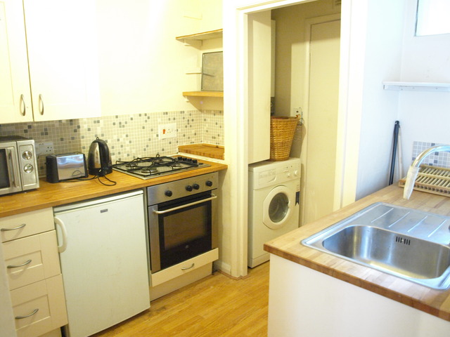  Image of 1 bedroom Property to rent in Torriano Avenue London NW5 at Kentish Town, NW5 2SE