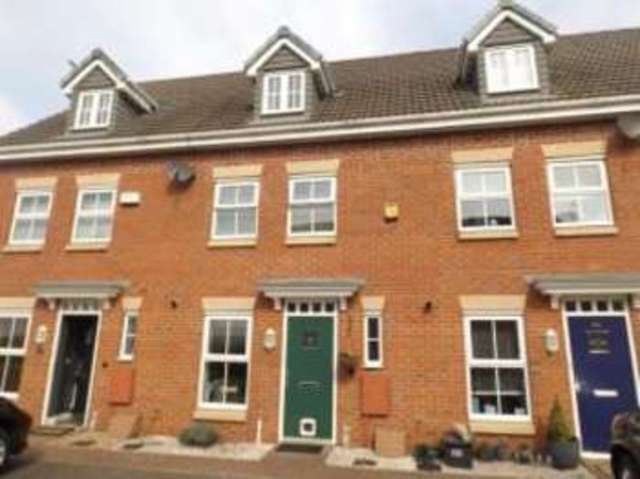  Image of 3 bedroom Terraced house for sale in Trinity Road Edwinstowe Mansfield NG21 at Edwinstowe Mansfield Edwinstowe, NG21 9RX