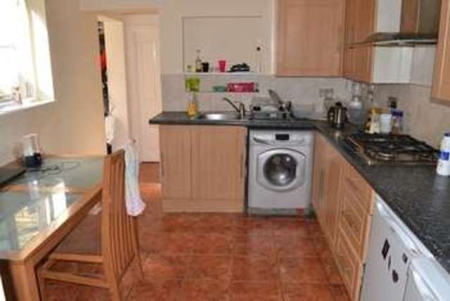  Image of 2 bedroom Flat to rent in Ross Street Cambridge CB1 at Ross Street Flat 1 Cambridge, CB1 3BP