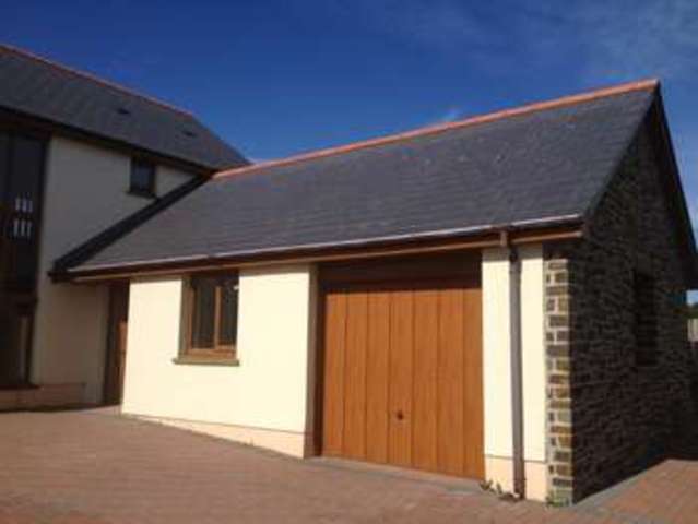  Image of 4 bedroom Detached house for sale in Maenclochog Clynderwen SA66 at Maenclochog Clynderwen Maenclochog, SA66 7LF