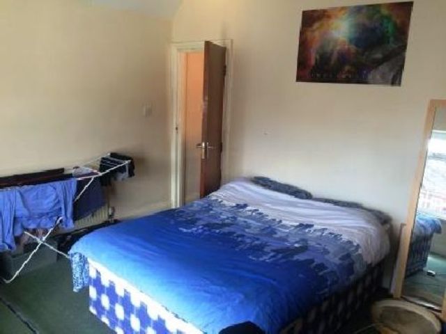  Image of 5 bedroom House Share to rent in Umberslade Road Selly Oak Birmingham B29 at Selly Oak West Midlands Selly Oak, B29 7RZ