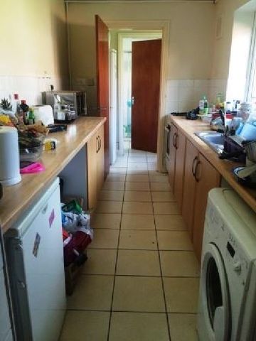  Image of 5 bedroom House Share to rent in Umberslade Road Selly Oak Birmingham B29 at Selly Oak West Midlands Selly Oak, B29 7RZ