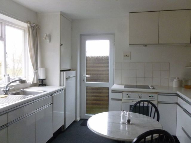  Image of 3 bedroom Detached house for sale in Vicarage Road Wigginton Tring HP23 at Vicarage Road  Wigginton, HP23 6DZ