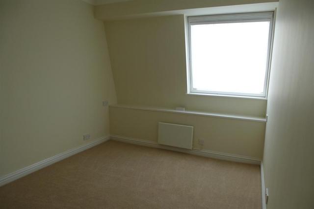  Image of 3 bedroom Penthouse for sale in Victoria Court The Crescent Filey YO14 at The Crescent Filey Filey, YO14 9LJ
