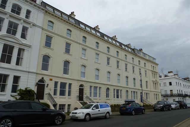  Image of 3 bedroom Penthouse for sale in Victoria Court The Crescent Filey YO14 at The Crescent Filey Filey, YO14 9LJ