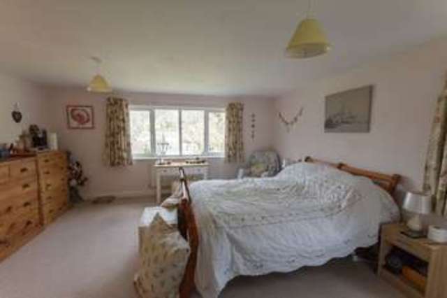  Image of 5 bedroom Detached house for sale in Victoria Road Hatherleigh Okehampton EX20 at Victoria Road  Hatherleigh, EX20 3JG
