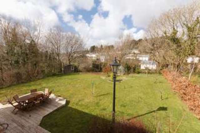  Image of 5 bedroom Detached house for sale in Victoria Road Hatherleigh Okehampton EX20 at Victoria Road  Hatherleigh, EX20 3JG