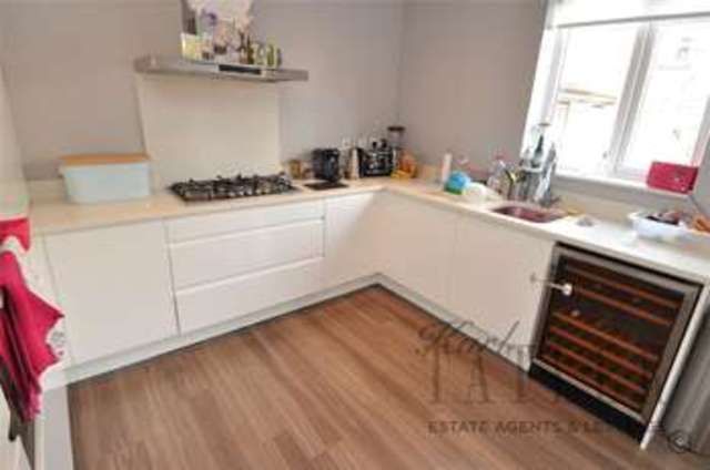  Image of 4 bedroom Semi-Detached house to rent in Victoria Road West Kirby Wirral CH48 at West Kirby Wirral West Kirby, CH48 3HJ