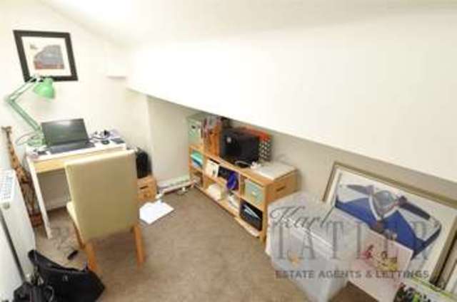  Image of 4 bedroom Semi-Detached house to rent in Victoria Road West Kirby Wirral CH48 at West Kirby Wirral West Kirby, CH48 3HJ