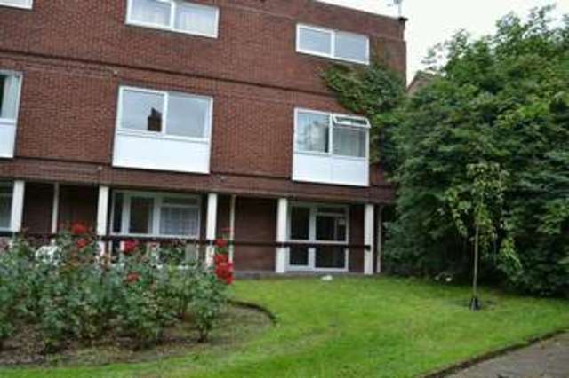  Image of Flat to rent in Norris Court Waggon & Horses Lane Norwich NR3 at Norris Court Waggon & Horses Lane Norwich, NR3 1JP