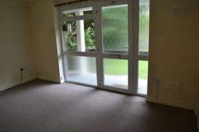  Image of Flat to rent in Norris Court Waggon & Horses Lane Norwich NR3 at Norris Court Waggon & Horses Lane Norwich, NR3 1JP
