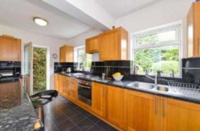  Image of 4 bedroom Detached house for sale in Walden Avenue Chislehurst BR7 at Chislehurst  Chislehurst, BR7 6EL