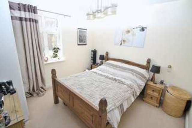  Image of 2 bedroom Flat for sale in Walter Bigg Way Wallingford OX10 at Walter Bigg Way  Wallingford, OX10 8FA
