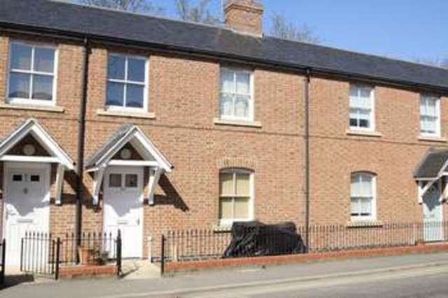  Image of 3 bedroom Terraced house for sale in St. Johns Road Wallingford OX10 at St. Johns Road  Wallingford, OX10 9AD