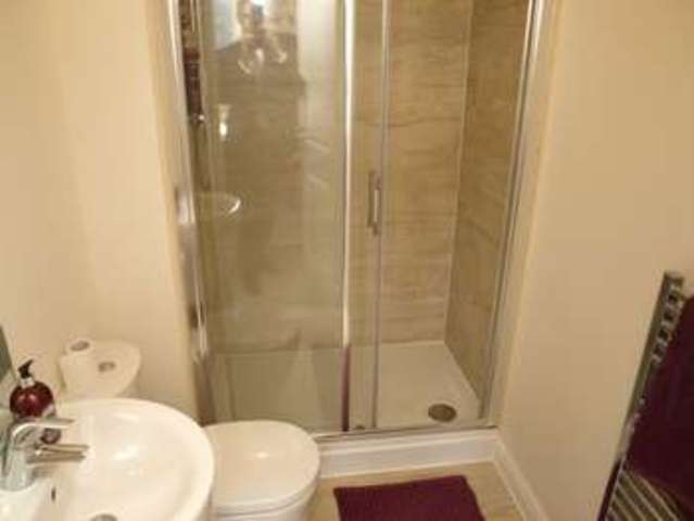  Image of 2 bedroom Apartment for sale in Wallis Square Farnborough GU14 at Wallis Square  Farnborough, GU14 7GU