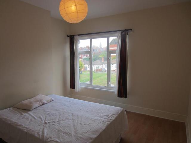  Image of 3 bedroom Terraced house to rent in War Lane Harborne Birmingham B17 at Birmingham, B17 9RR