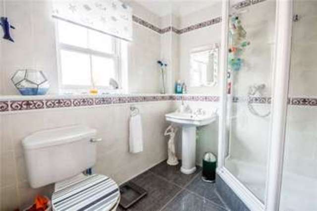 Image of 4 bedroom Detached house for sale in Warren Close Wilburton Ely CB6 at Wilburton, CB6 3QJ