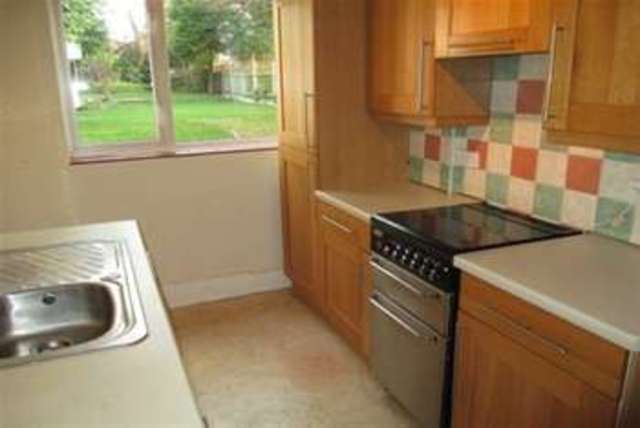 Image of 3 bedroom Detached house to rent in Warren Hill Road Kingstanding Birmingham B44 at Birmingham, B44 8ET