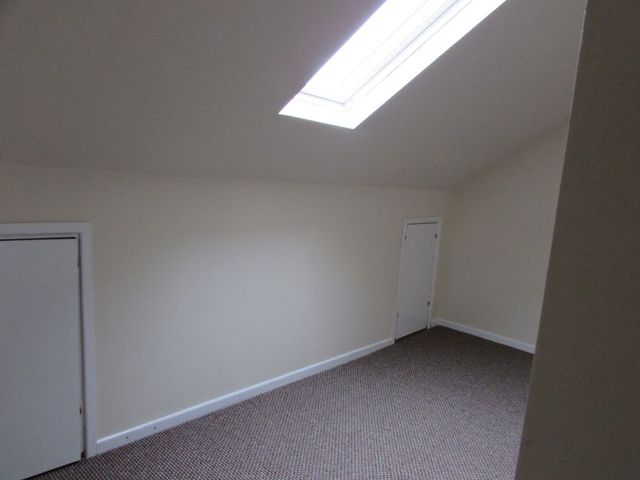  Image of 2 bedroom Terraced house to rent in Warwick Road Clacton-on-Sea CO15 at Warwick Road  Clacton-On-Sea, CO15 3BZ
