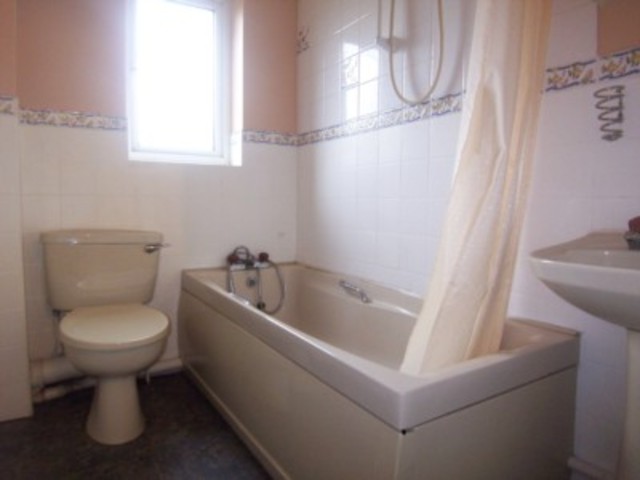  Image of 1 bedroom Detached house to rent in Weaverdale Shoeburyness Southend-on-Sea SS3 at Weaverdale Shoeburyness Southend On Sea, SS3 8XL