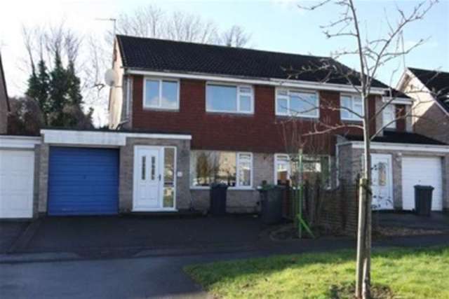  Image of 3 bedroom Detached house to rent in Wembley Gardens Bramcote Nottingham NG9 at Nottingham, NG9 3FE