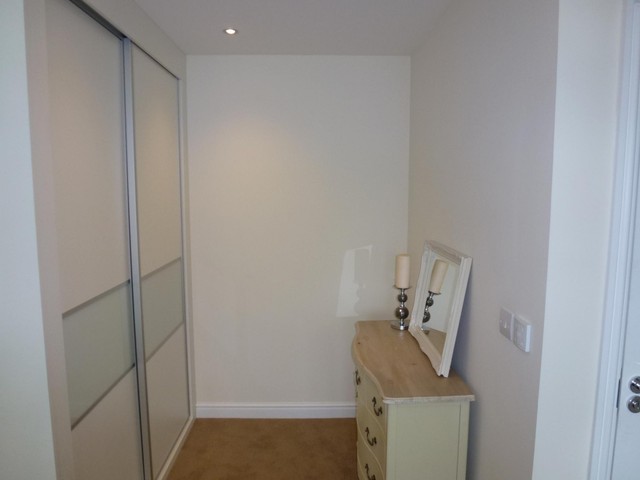  Image of 2 bedroom Apartment to rent in Farnborough Road Farnborough GU14 at Kestrel Road  Farnborough, GU14 6TL