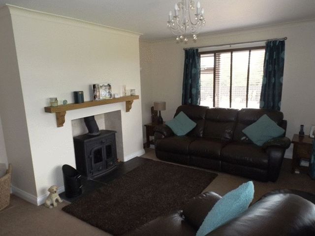  Image of 3 bedroom Detached house to rent in Felton Morpeth NE65 at West Moor Cottage  Felton, NE65 9QE