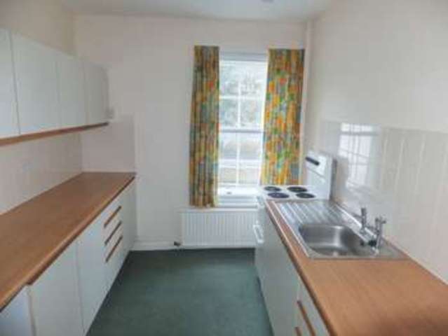  Image of 1 bedroom Flat to rent in West Street Alford LN13 at West Street  Alford, LN13 9DG