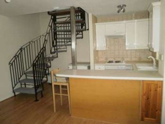  Image of 1 bedroom Property to rent in Westborough Way Hull HU4 at Westborough Way  Hull, HU4 7SW