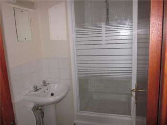  Image of 1 bedroom Detached house to rent in Westbourne Grove Yeovil BA20 at Westbourne Grove  Yeovil, BA20 2DG