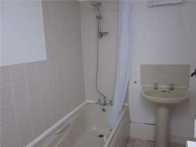  Image of 2 bedroom Terraced house to rent in Westbury Sherborne DT9 at Westbury  Sherborne, DT9 3EL