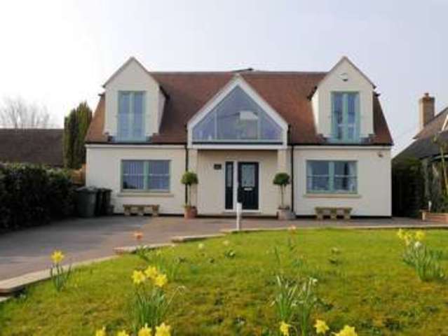  Image of 5 bedroom Detached house for sale in Windmill Lane Wheatley Oxford OX33 at 23 Windmill Lane Wheatley Oxford, OX33 1TA