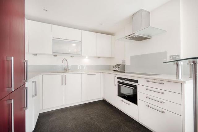  Image of 3 bedroom Apartment to rent in Wheler Street London E1 at London, E1 6ND