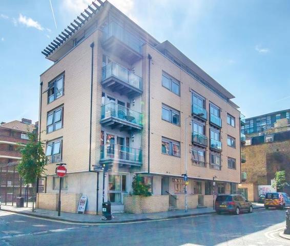  Image of 3 bedroom Apartment to rent in Wheler Street London E1 at London, E1 6ND