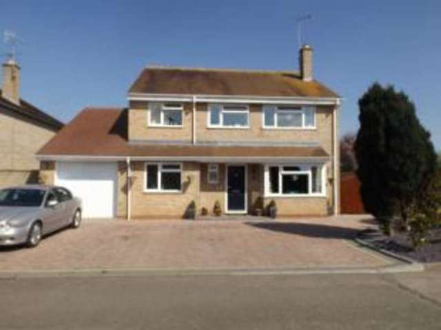  Image of 5 bedroom Detached house for sale in Wickham Close Wickhamford Evesham WR11 at Wickhamford Evesham Wickhamford, WR11 7SE