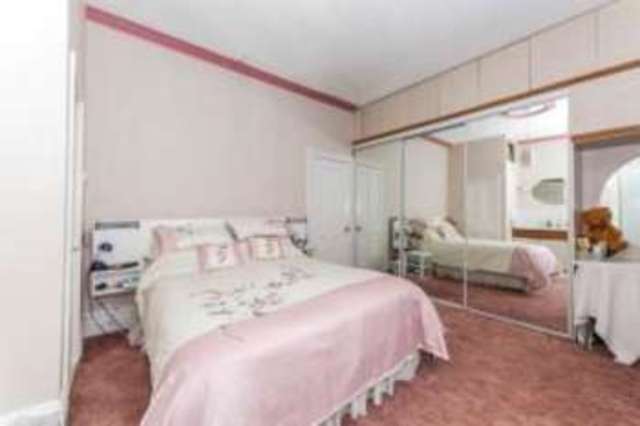  Image of 5 bedroom Terraced house for sale in Windsor Road Middlesbrough TS5 at Linthorpe Middlesbrough Acklam, TS5 6DS