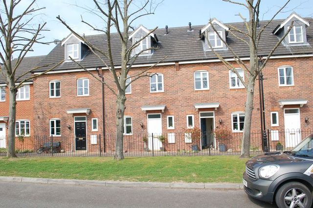  Image of 4 bedroom Terraced house for sale in Wingfield Drive Orsett Grays RM16 at Wingfield Drive  Orsett, RM16 3HE